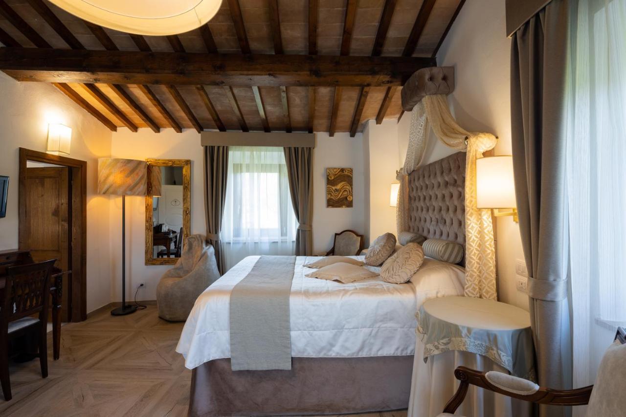 Il Castelluccio Country Resort Restaurant & Spa バルベリーノ・ディ・ムジェッロ エクステリア 写真